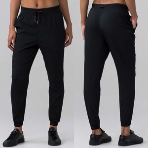 Lululemon In-Depth Joggers Black Womens Size 6 Style W5AJRS Athletic Pants Run‎